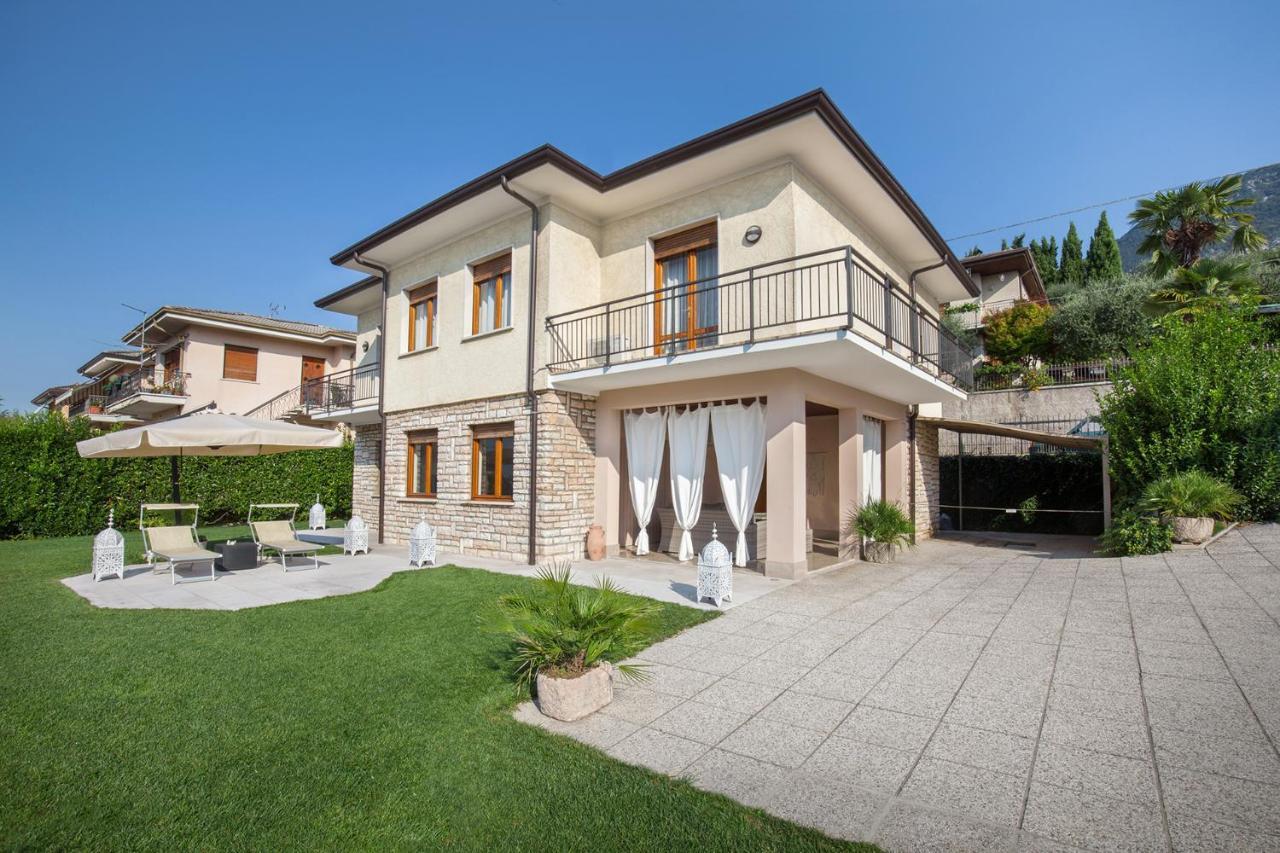 Villa Viola-Comoda villetta a Caprino Veronese Esterno foto